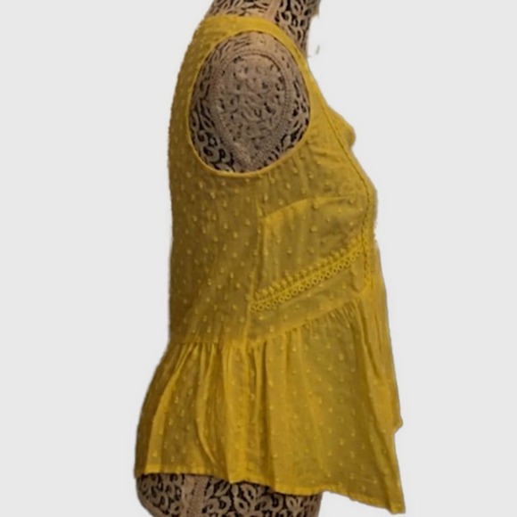 Merona Peplum Split Neck Blouse Yellow, EUC - Size XS - Picture 3 of 4